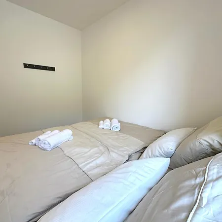 The View With Pool - *